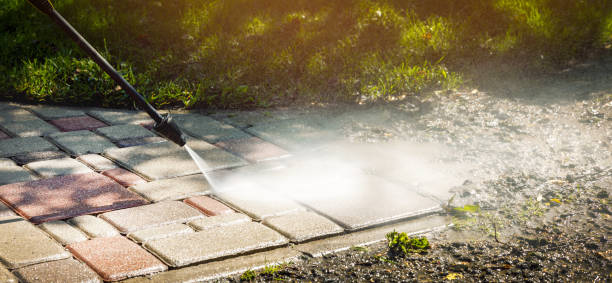 Best Deck and Patio Pressure Washing in Newport East, RI